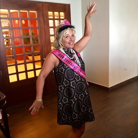 Meet your Posher, Dawn - Picture 4 of 8